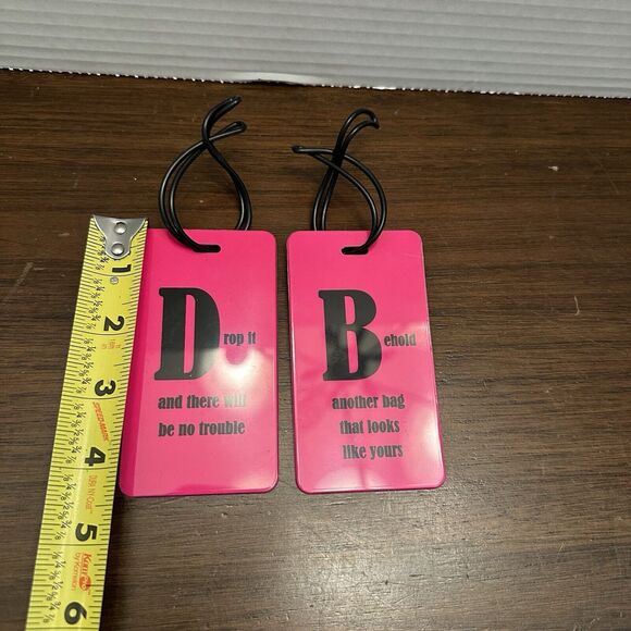 Inventive Travelware 2 Luggage Tags Funny "Drop it" & "Another bag" Hot Pink - Picture 6 of 6
